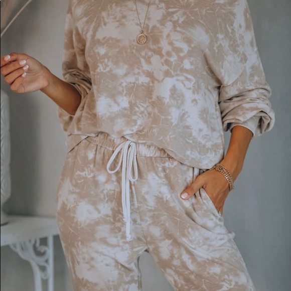 Tie dye Knit Set - Picture 4 of 7